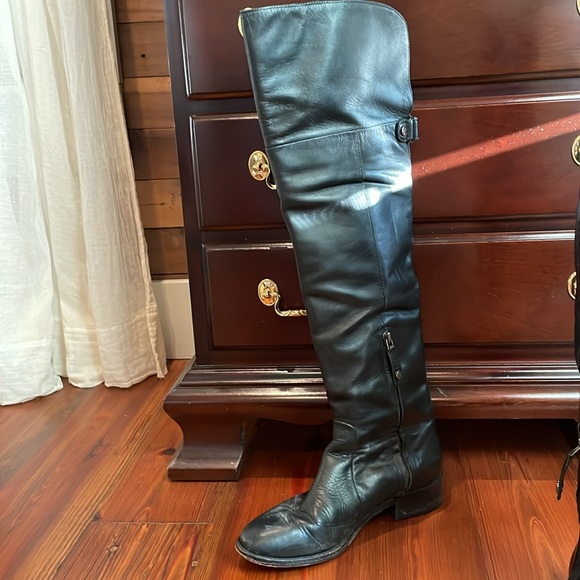 Black leather over the knee boots | size 6 - Picture 2 of 9